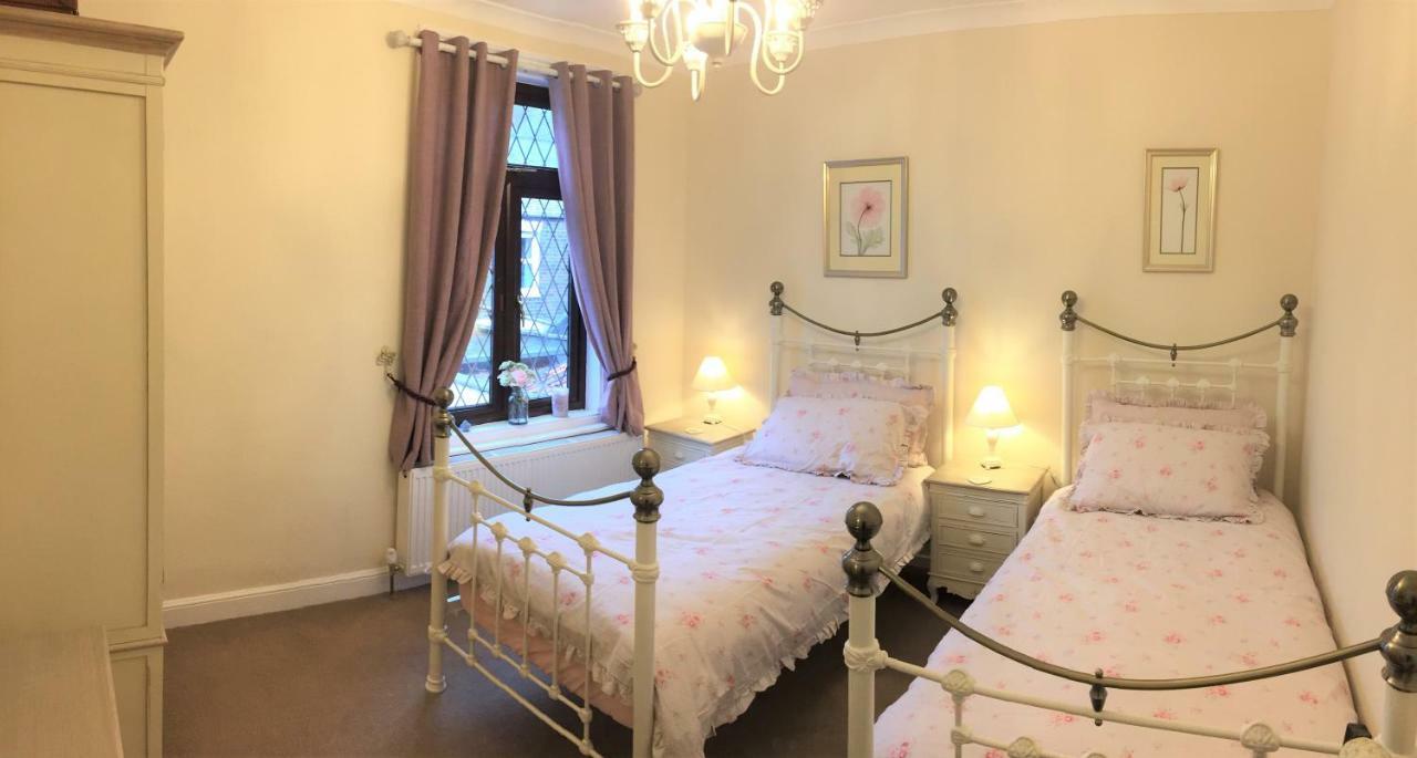 Browns Holiday Cottage Filey Eksteriør billede