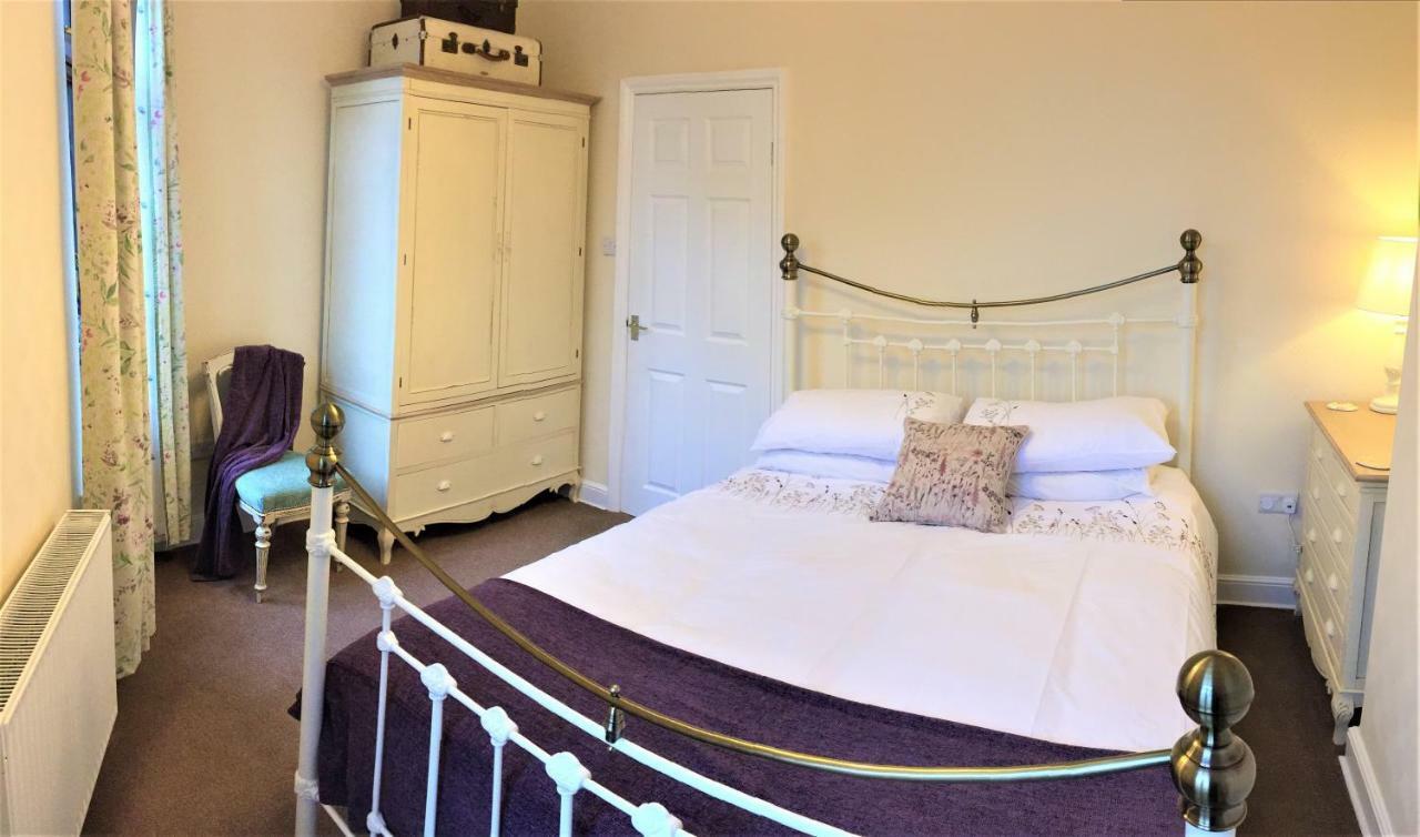 Browns Holiday Cottage Filey Eksteriør billede