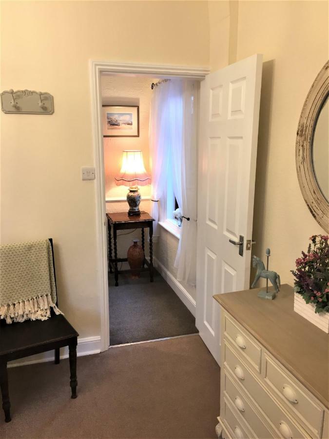 Browns Holiday Cottage Filey Eksteriør billede